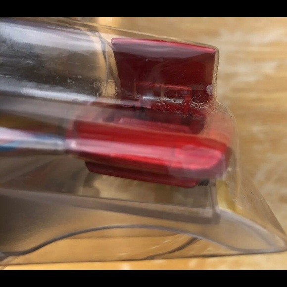 1969 Dodge Daytona RED 1:64 Ertl American Muscle - Picture 3 of 4